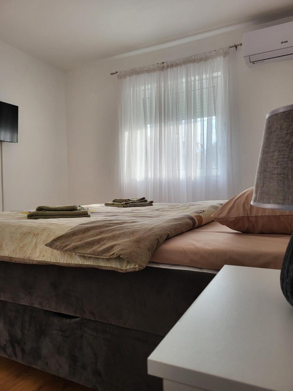 Sleep & Go Surčin Exterior foto